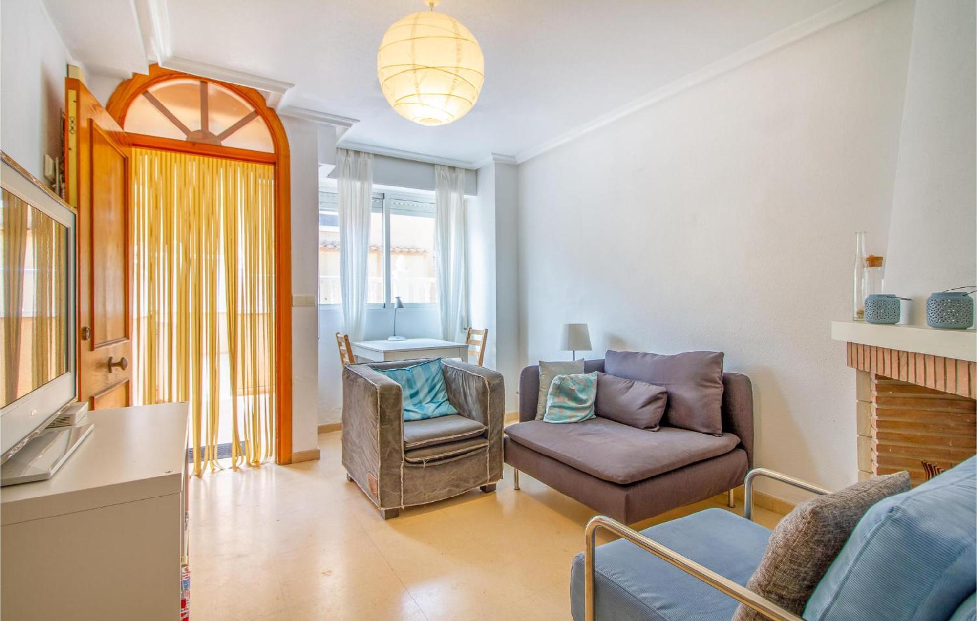 2 Bedroom Lovely Home In 산타 폴라 외부 사진